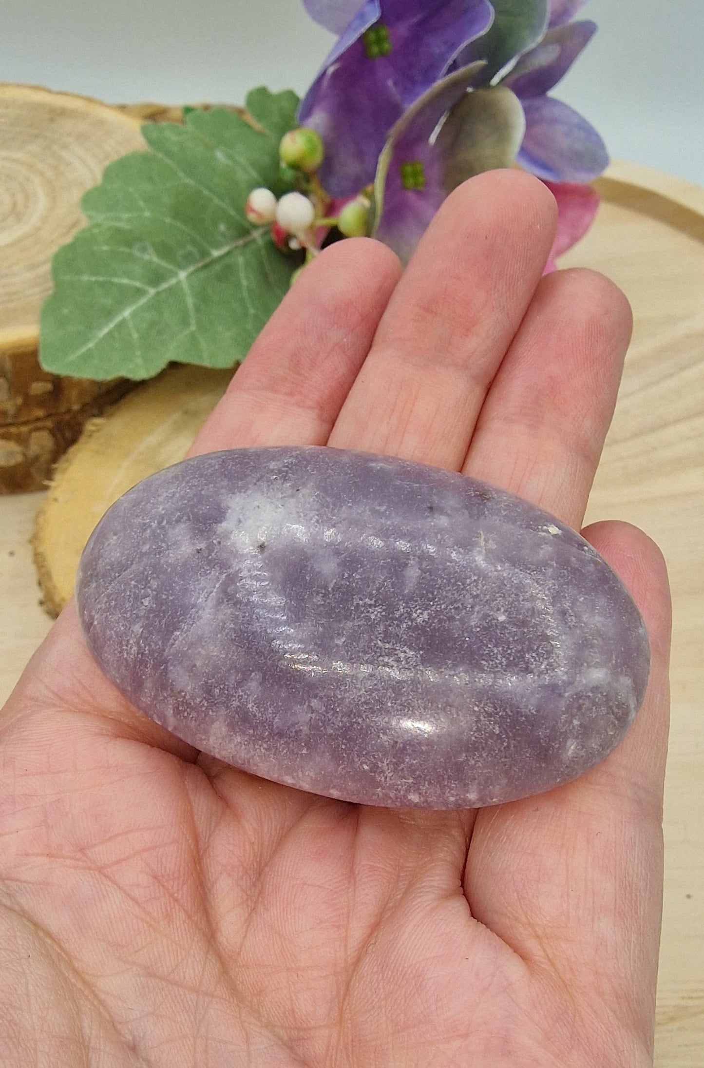 Lepidoliet handsteen