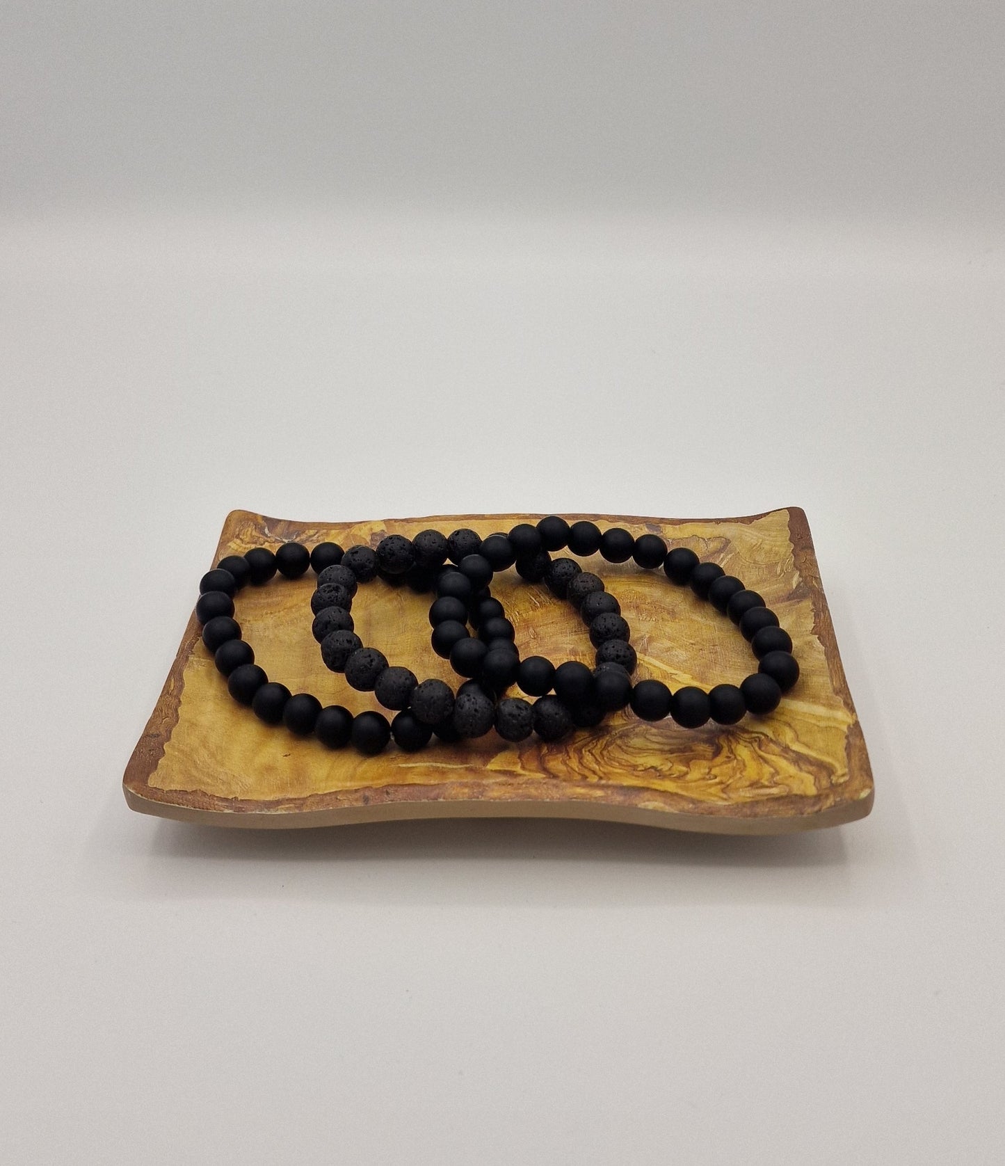 Lavasteen kogelarmband 8mm