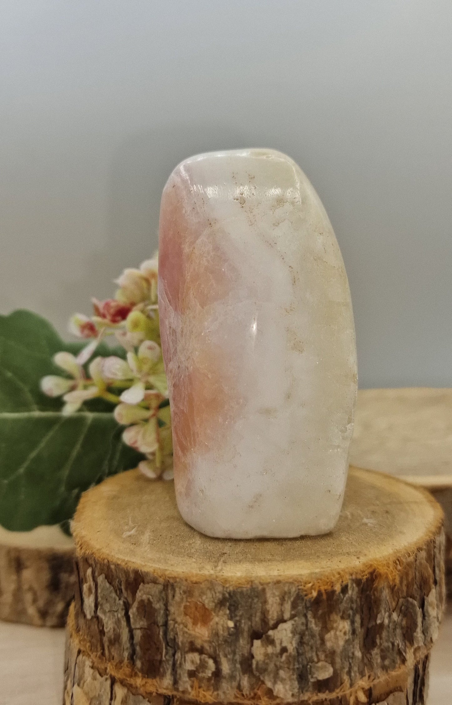 Roze Amethist sculptuur