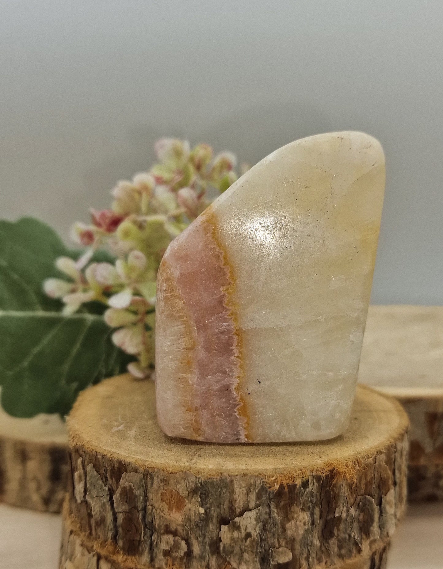 Roze Amethist sculptuur