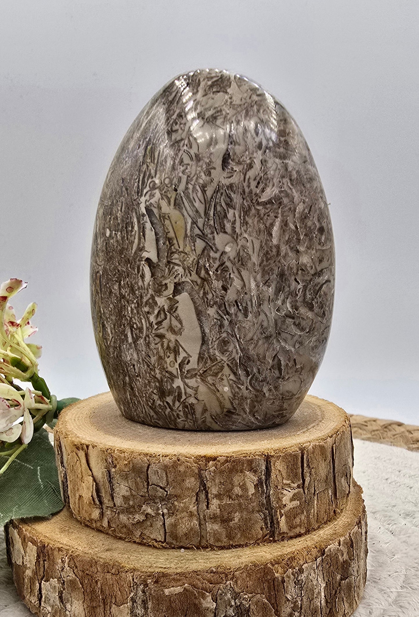 Fossiel jaspis sculptuur