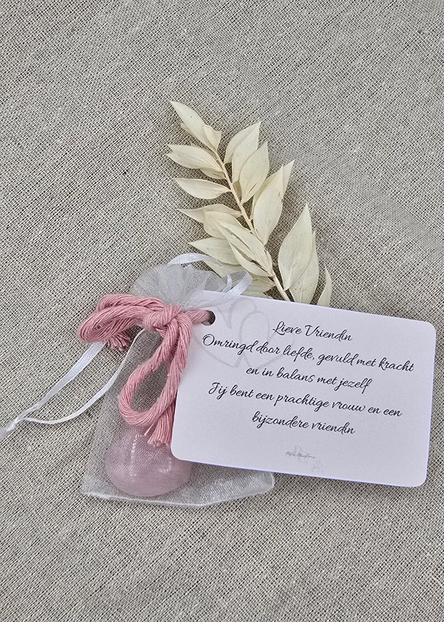 Rozenkwarts hartje "Lieve Vriendin"