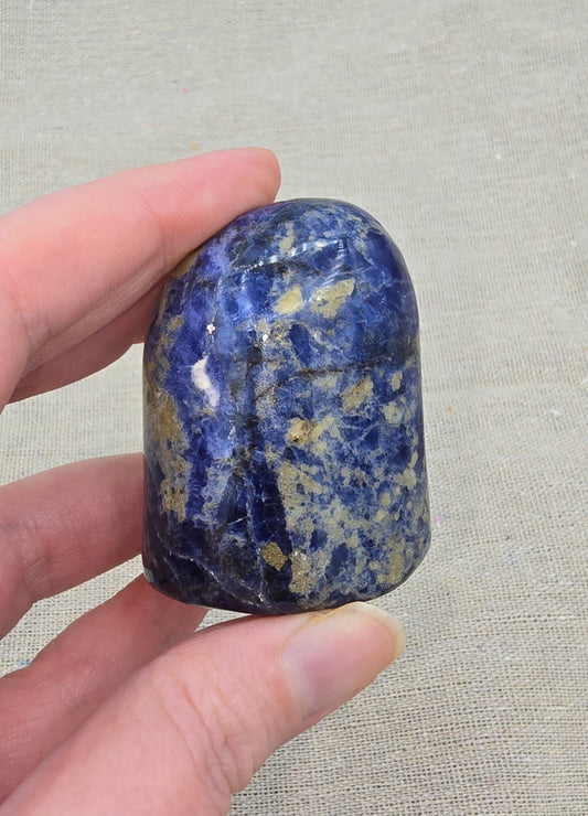Sodaliet mini sculptuur nr 1