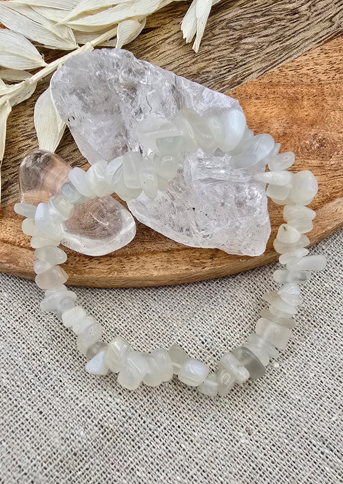 Maansteen wit splitarmbandje